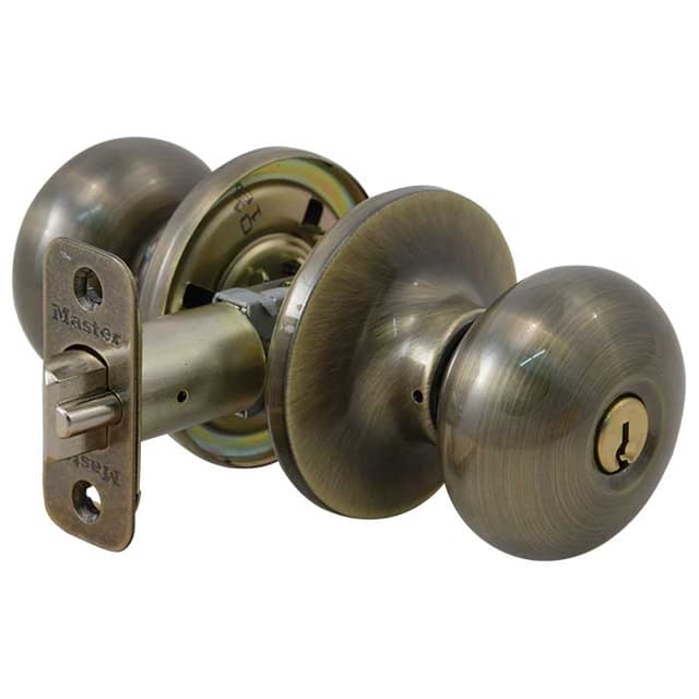 Biscuit Knob Entry Lockset