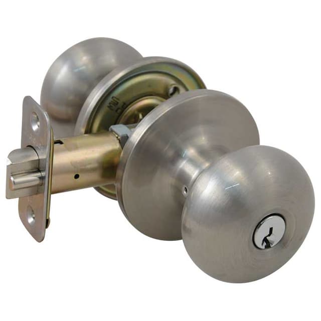 Biscuit Knob Entry Lockset