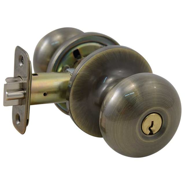 Biscuit Knob Entry Lockset