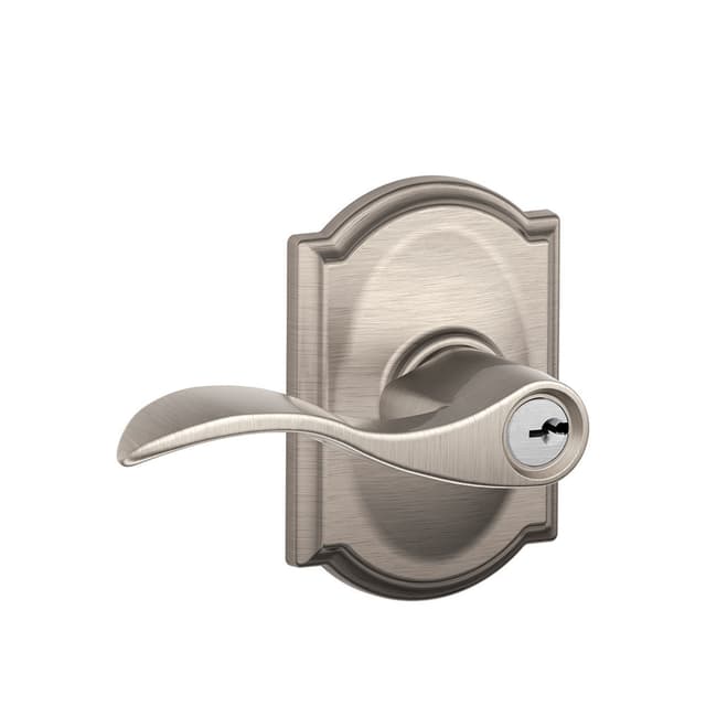 F51A Accent Keyed Entry Lever Lock With Camelot Trim