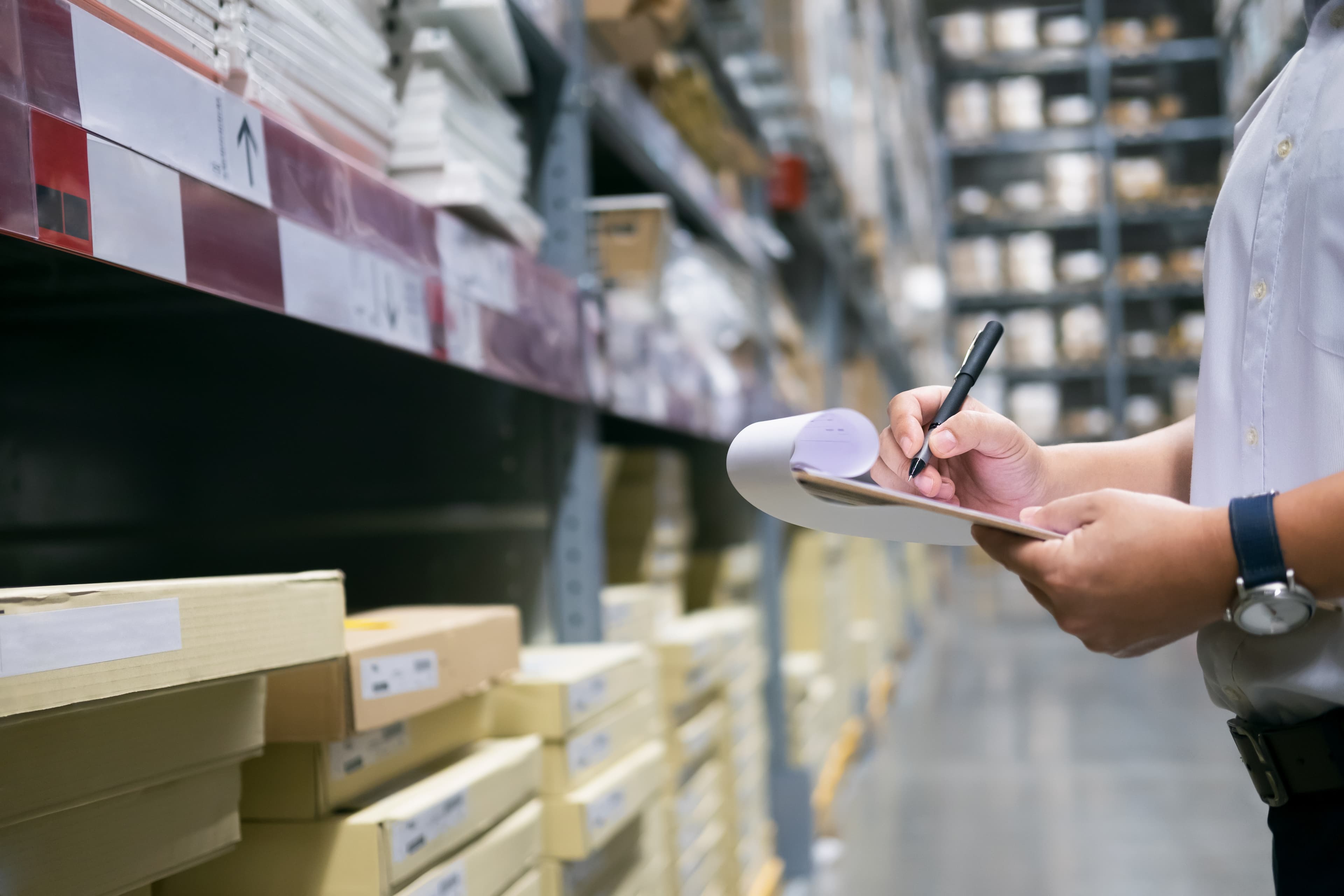 Supporting Wholesalers and Retailers with Reliability, Selection, and Service